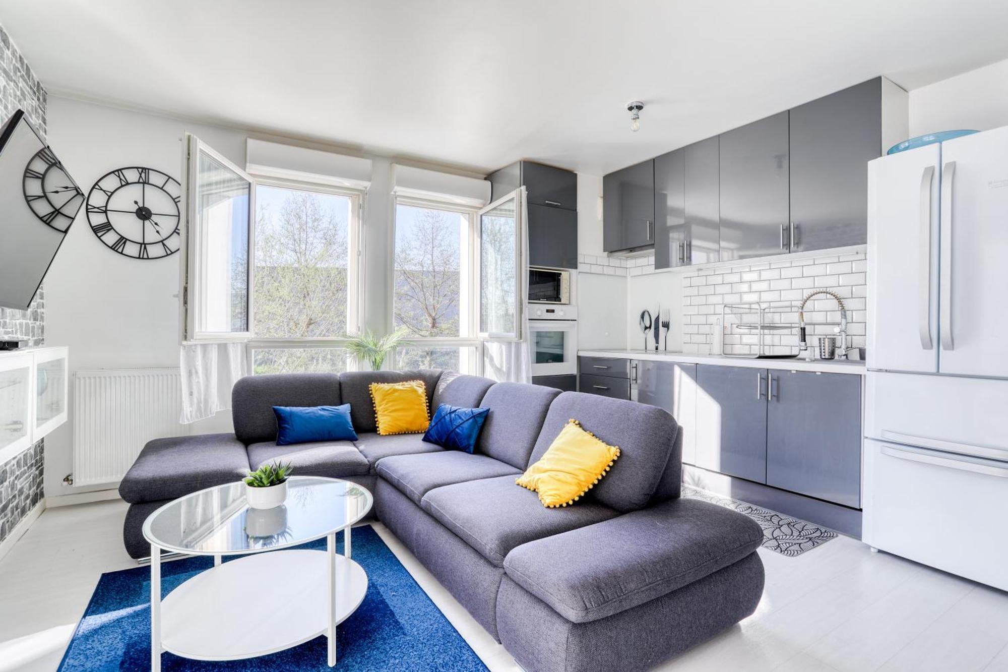 "Le Serenity ", Appartement Spacieux ,Balcon, Parking Prive Gratuit, Netflix, Proche Cdg Et Stade De France 斯坦 外观 照片