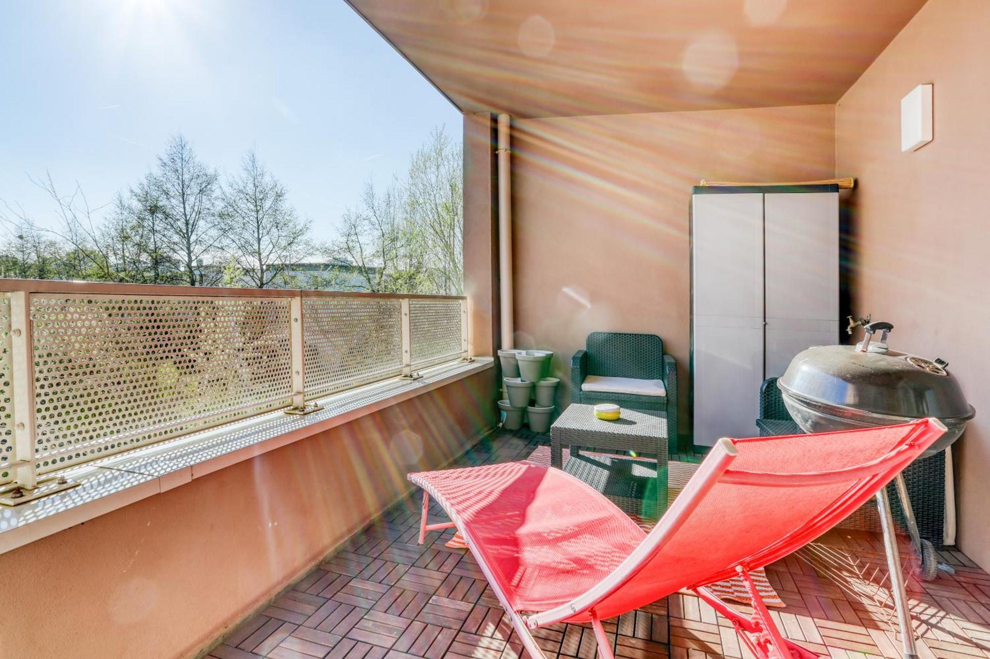 "Le Serenity ", Appartement Spacieux ,Balcon, Parking Prive Gratuit, Netflix, Proche Cdg Et Stade De France 斯坦 外观 照片